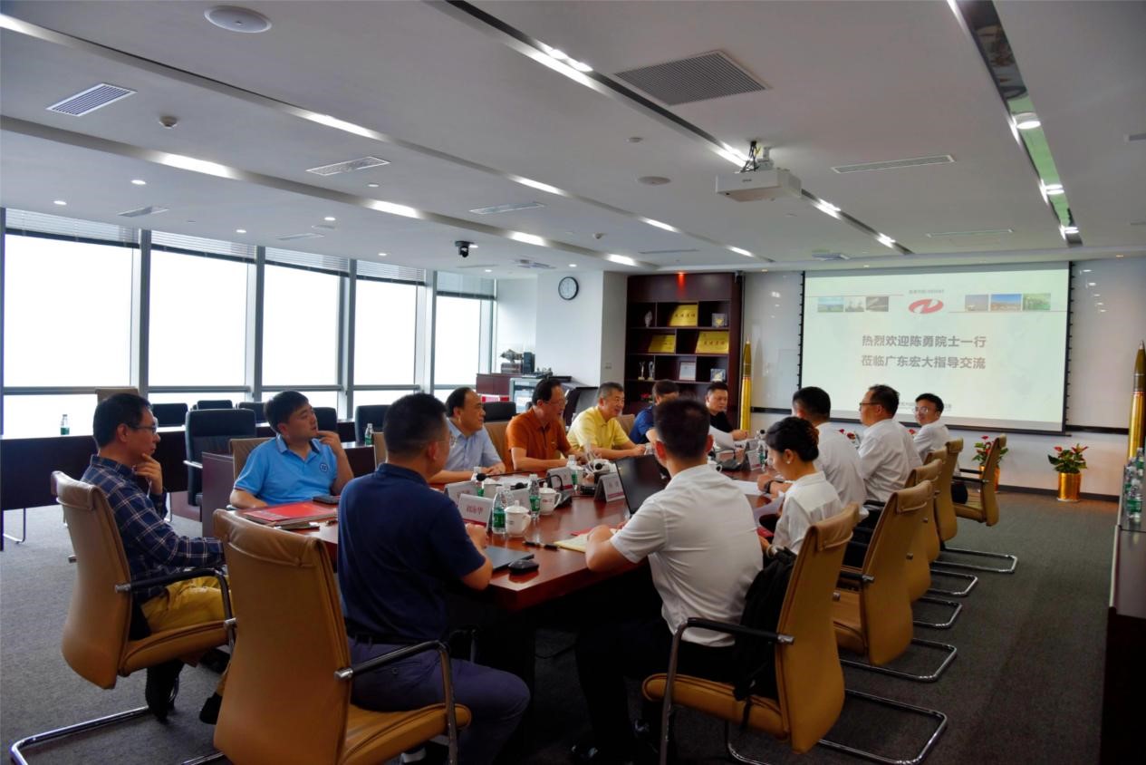 1723791911915974.jpg 座談會(huì).jpg